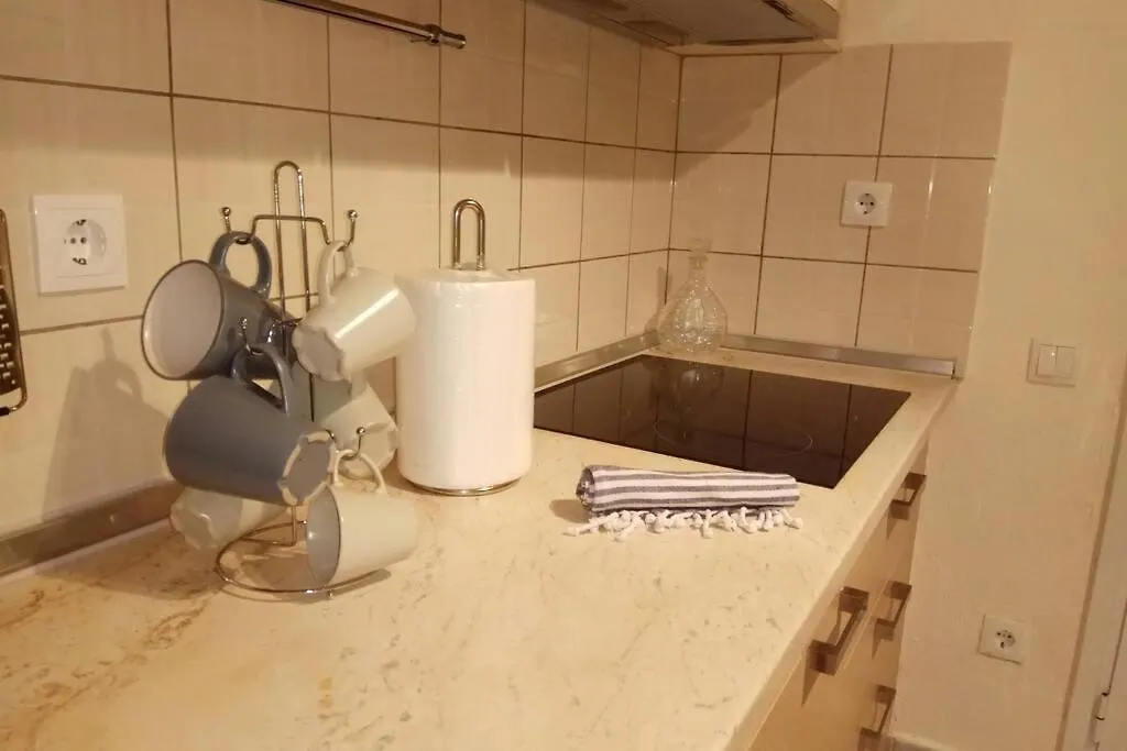 Kalimera Sun Afytos Apartment - Afytos